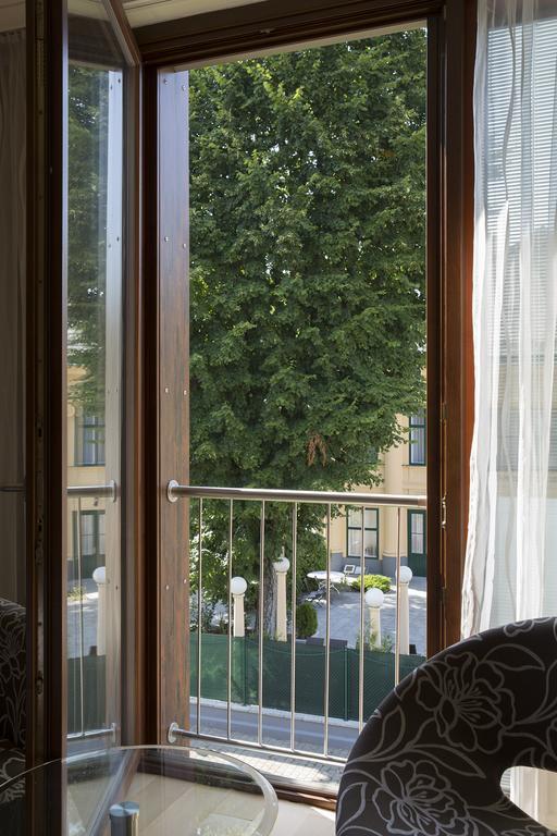 Hotel Sacher Baden Eksteriør billede