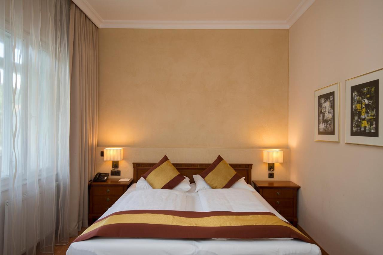 Hotel Sacher Baden Eksteriør billede