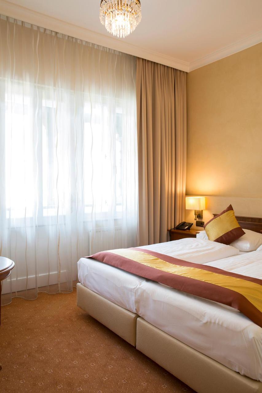 Hotel Sacher Baden Eksteriør billede